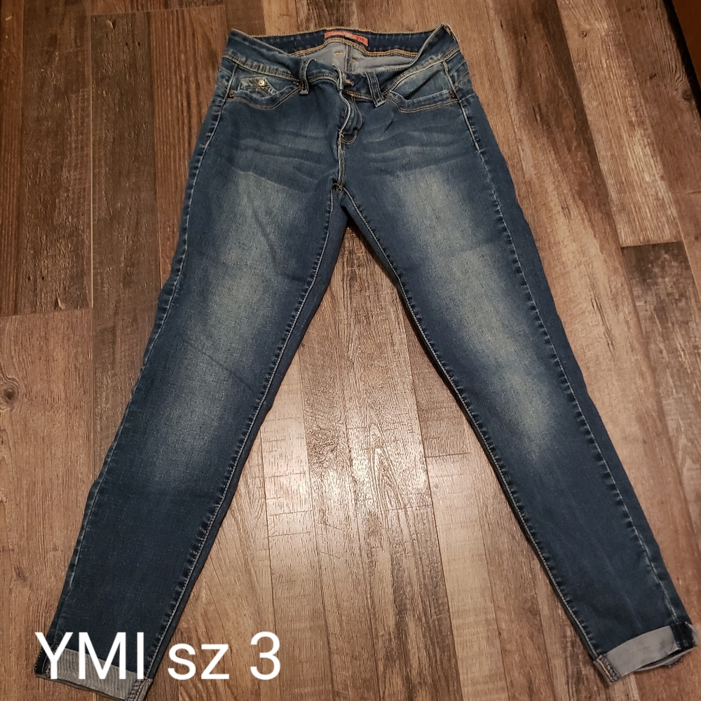 YMI